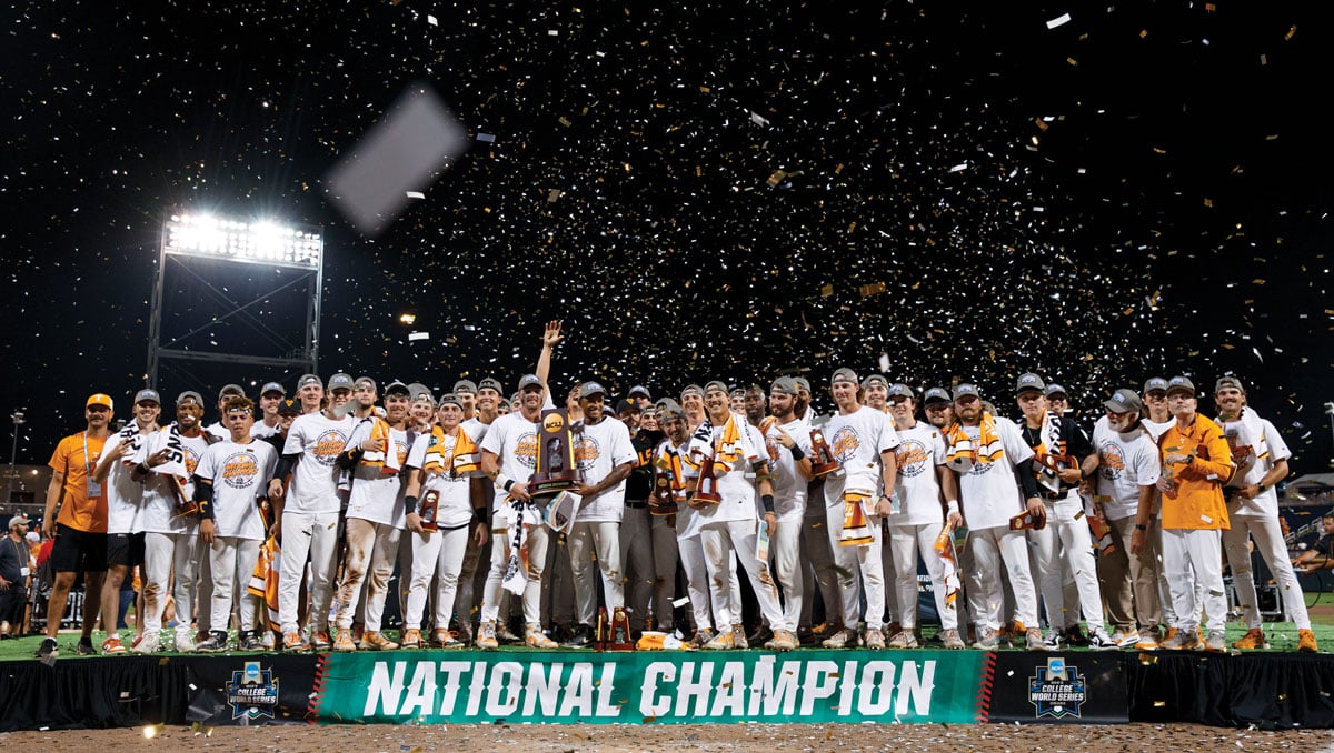 Tennessee Baseball celebrates winning the National Championship